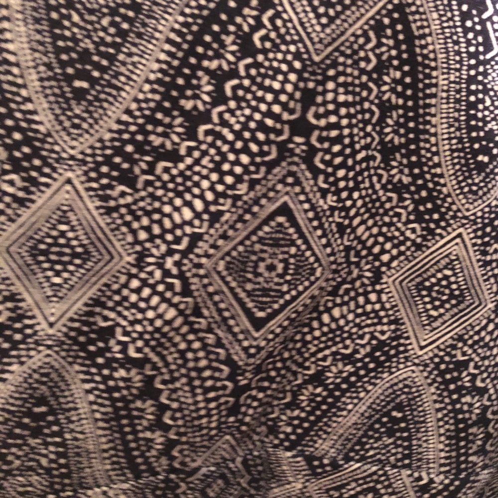 Patterned Tank - Picture 3 of 3